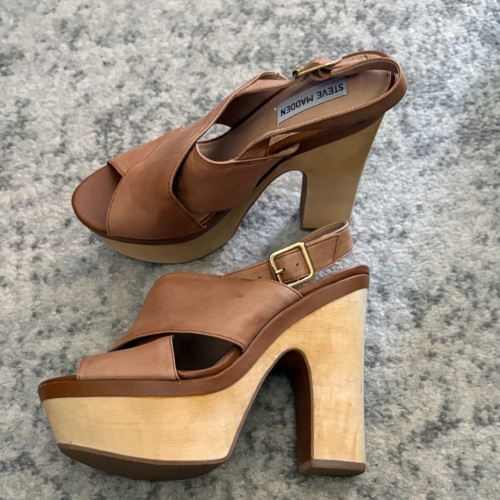 Steve Madden Brown Platform Cross-Strap Sandals